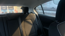 Ford Focus 1.0 EcoBoost Hybrid mHEV 125 Titanium Edition 5dr Petrol Hatchback